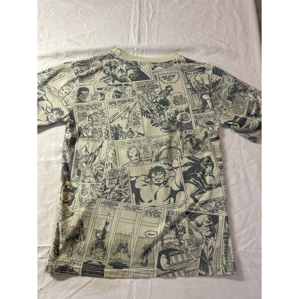 MARVEL Comics All Over Print AOP T-Shirt Size M